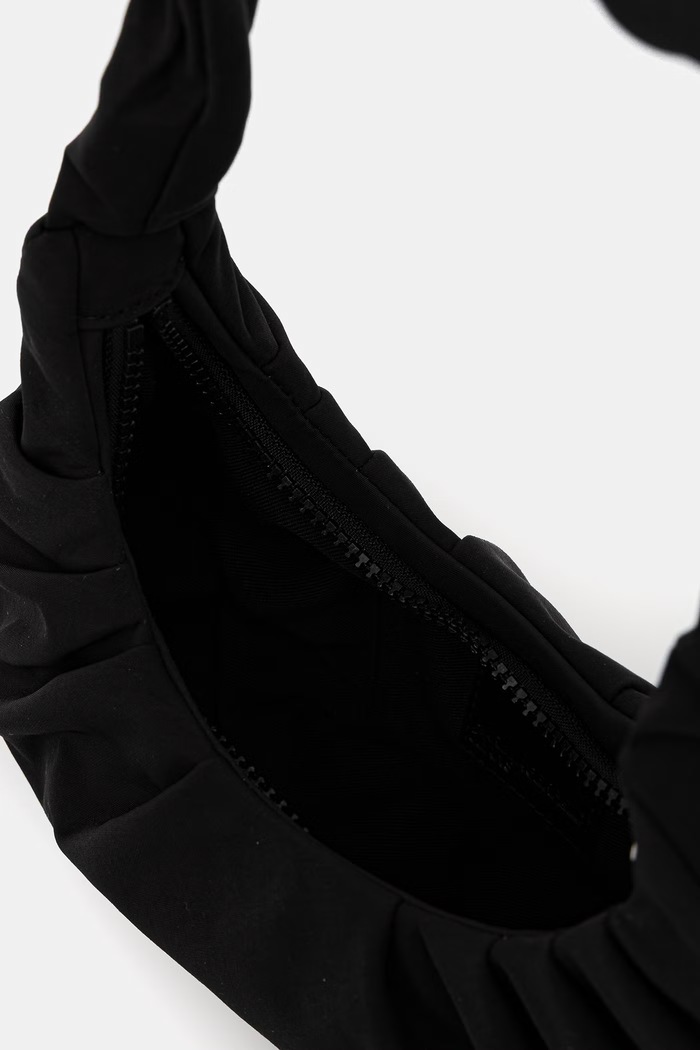Kabelka Karl Lagerfeld Jeans B2W30146 čierna