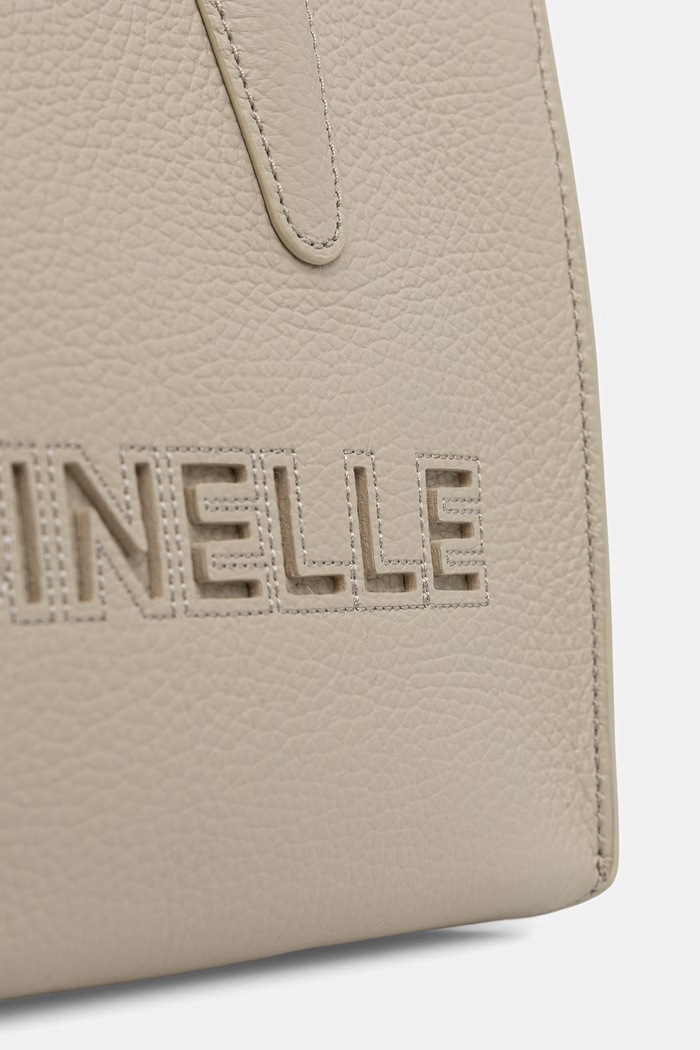 Coccinelle torebka crossbody damska skórzana beżowy E1.UAK.18.01.01