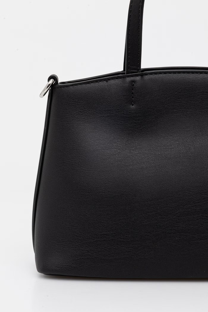 Doplnky Dámska kabelka typu tote z imitácie kože Karl Lagerfeld IKON B2W30058 čierna