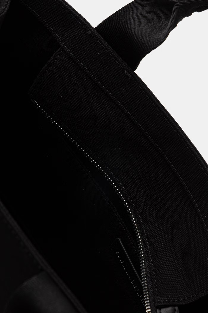 Karl Lagerfeld kabelka typu tote dámska IKON B2W50103 čierna