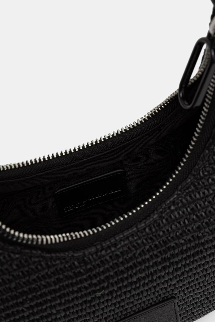 Karl Lagerfeld Jeans kabelka rohlík dámská pletená B2W30120 černá