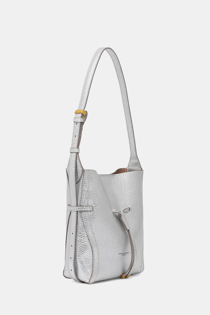 Gianni Chiarini vrećasta torba za žene kožna SIENNA BS.11786.RNGDBL.T.U. srebrna SS26