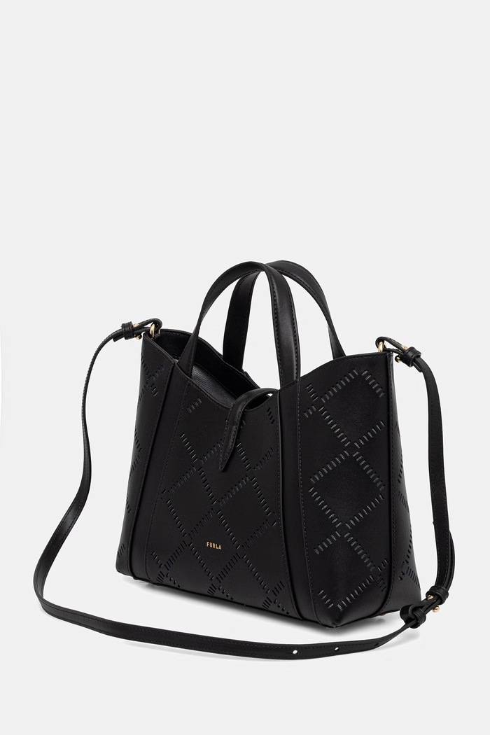 Doplnky Furla kabelka dámska kožená Goccia S Tote WB01789.BX3947.O6000 čierna