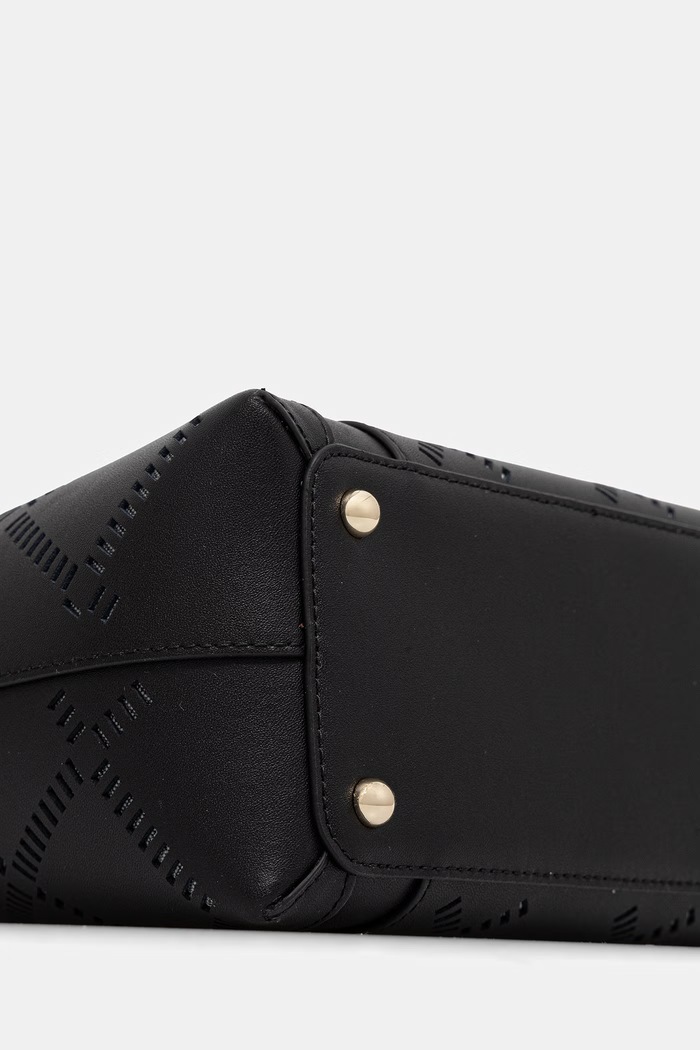 Furla kabelka dámska kožená Goccia S Tote WB01789.BX3947.O6000 čierna