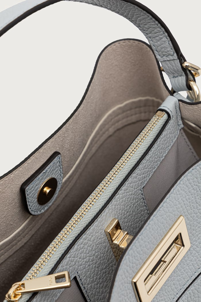 Furla torba za žene kožna Amelia M Bucket Bag WB01953.HSF000.AR300 plava