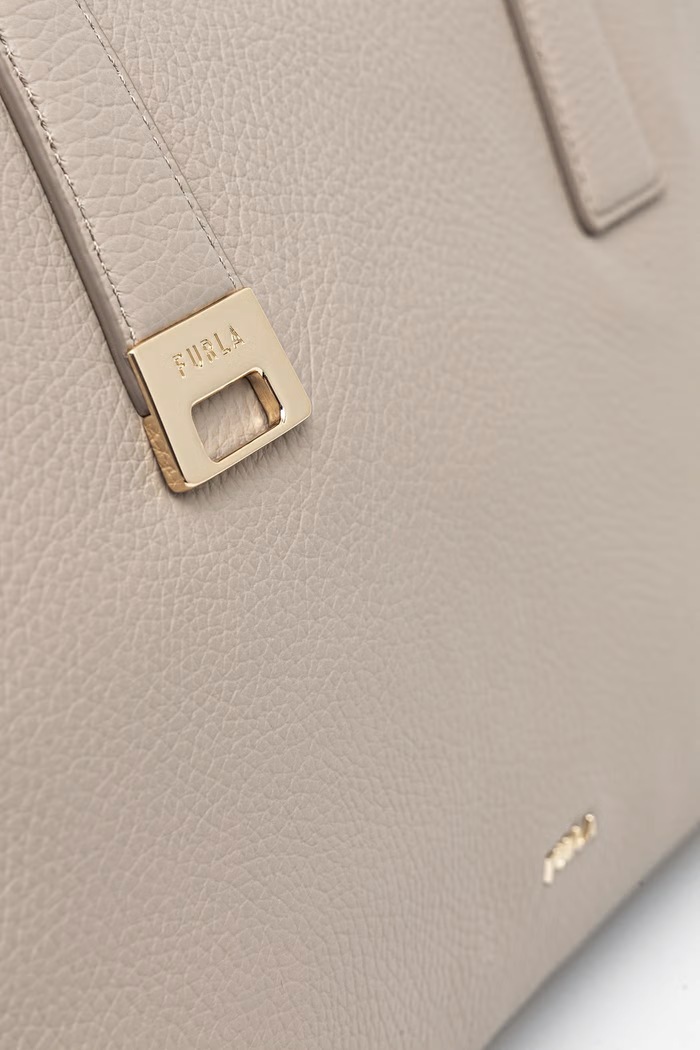 Furla torebka shopper damska skórzana Olivia M Tote beżowy WB01977.HSF000.4488S