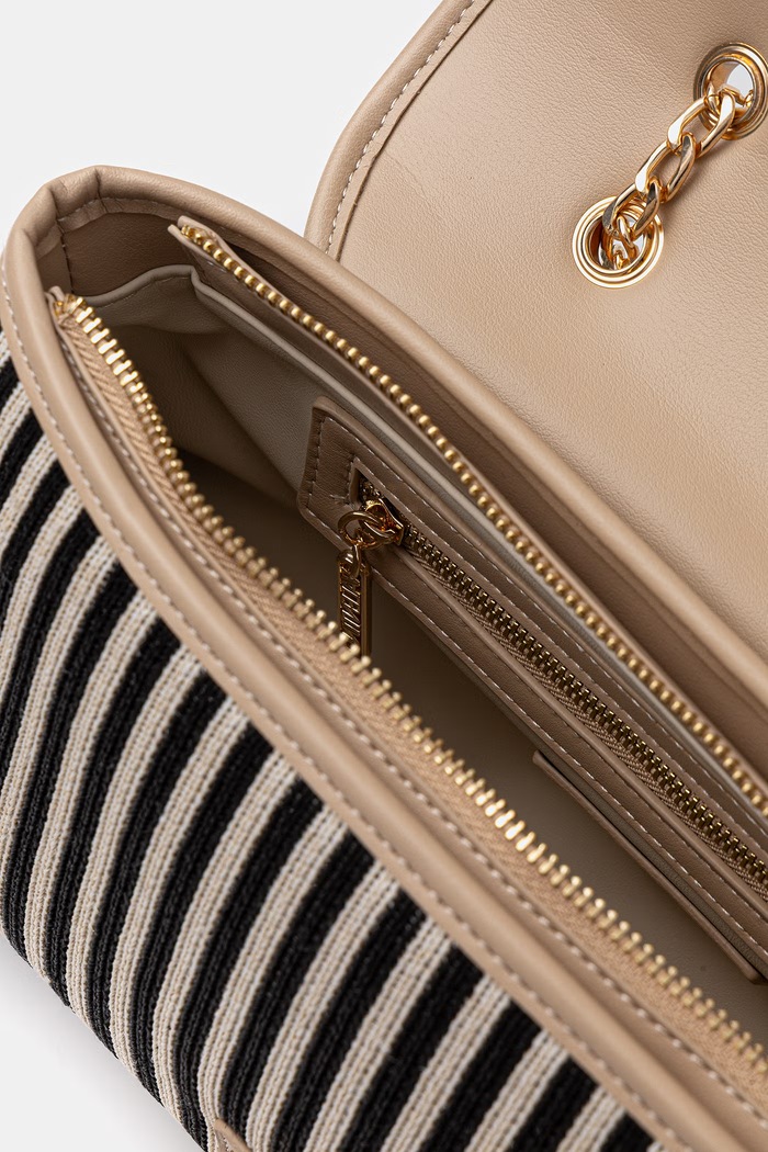 Valentino Bags crossbody kabelka dámska pletená SELENE VBS9PU09 čierna
