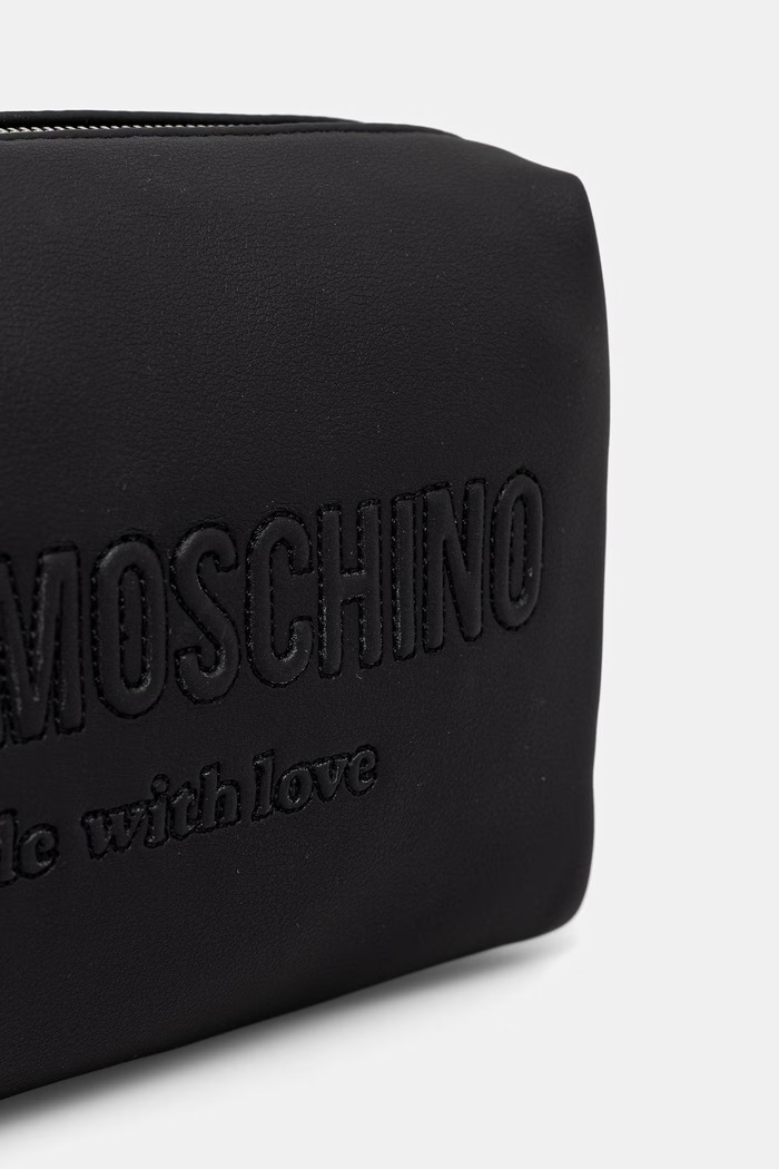 Dodatki Love Moschino kozmetična torbica ženska JC5300PP0OLE0000 črna