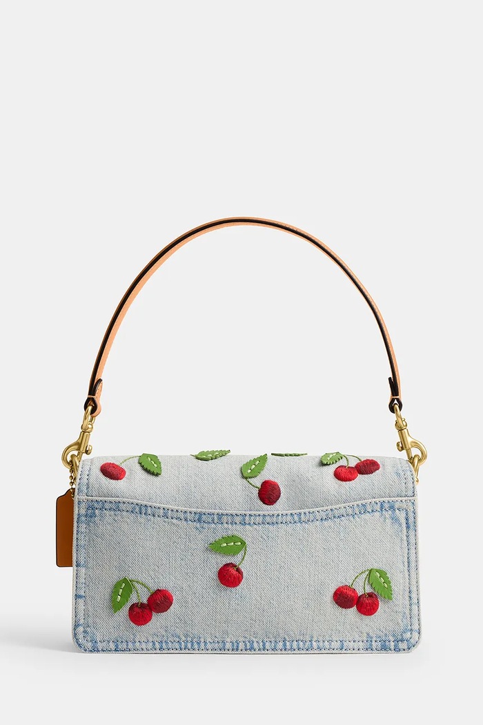 Coach crossbody kabelka dámská kožená Cherry Embroidered Denim Tabby 26 CDZ32 modrá SS26