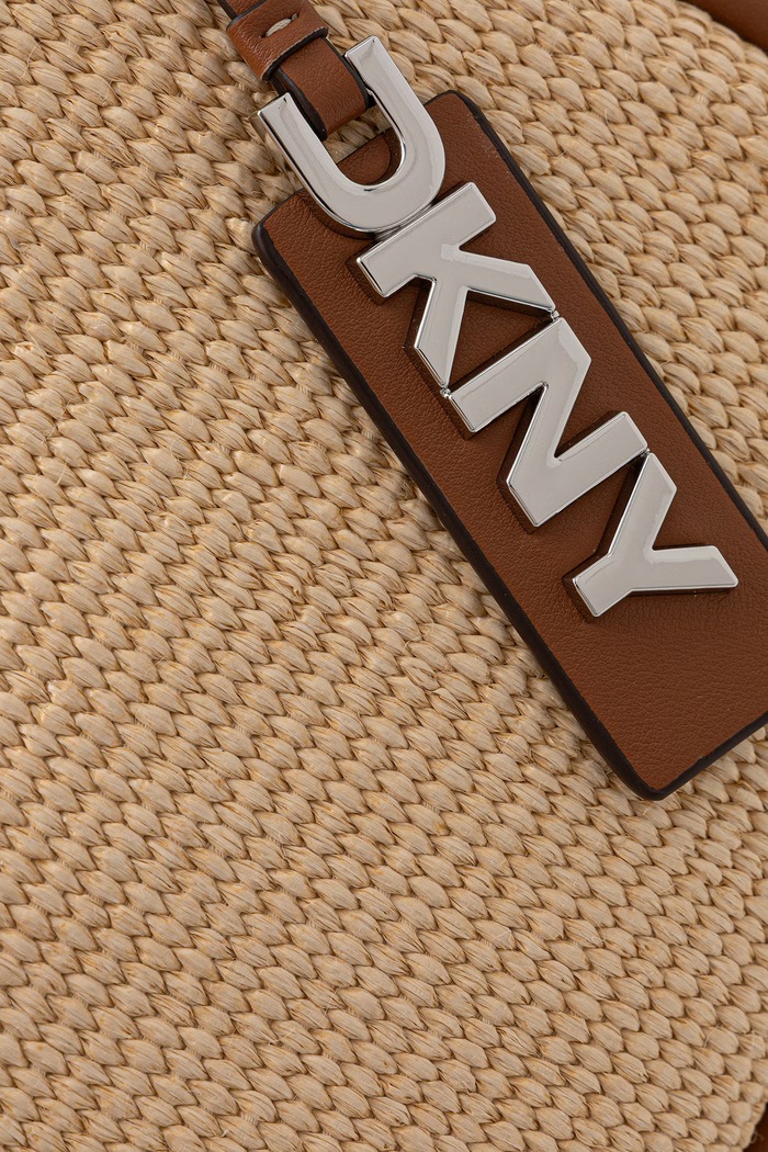 DKNY torebka crossbody damska pleciona R61CDK69 beżowy