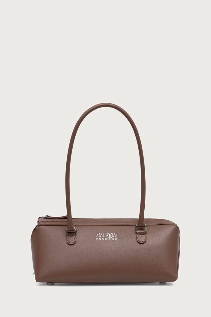 MM6 Maison Margiela Torebka bagietka damska z imitacji skóry brązowy SB6ZH0040.P9061