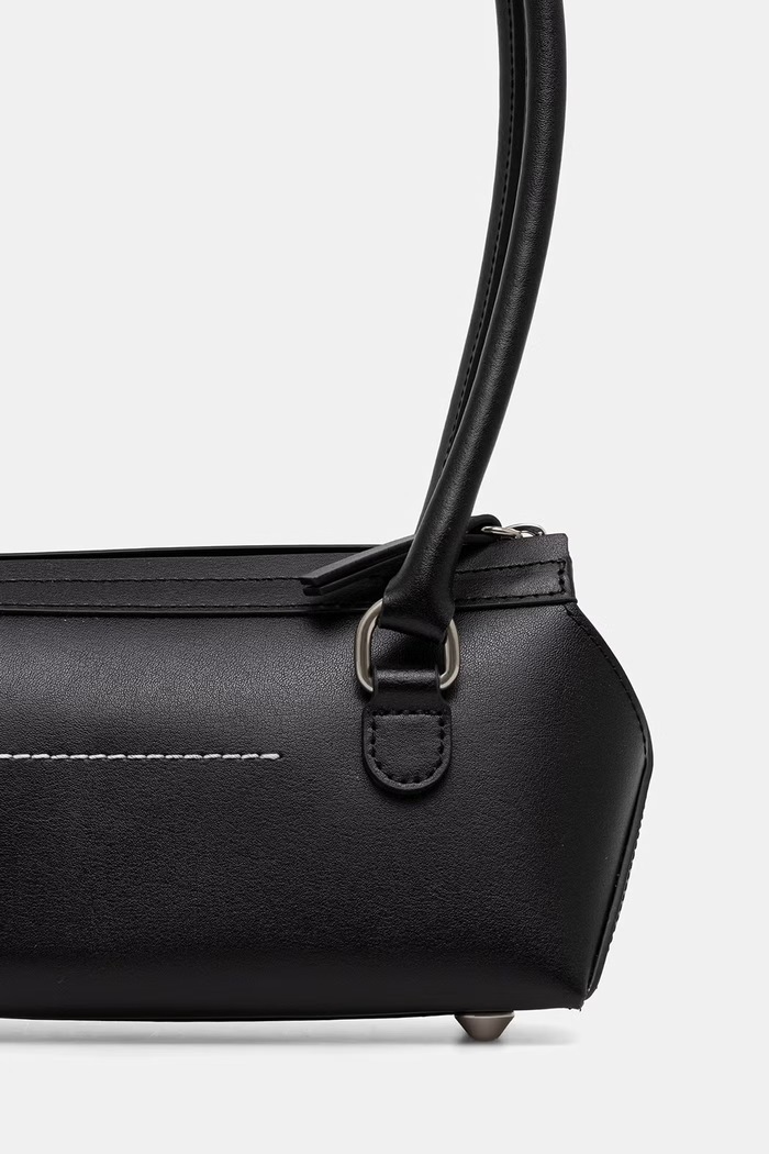 Akcesoria MM6 Maison Margiela torebka bagietka damska skórzana SB6ZH0039.P9061 czarny