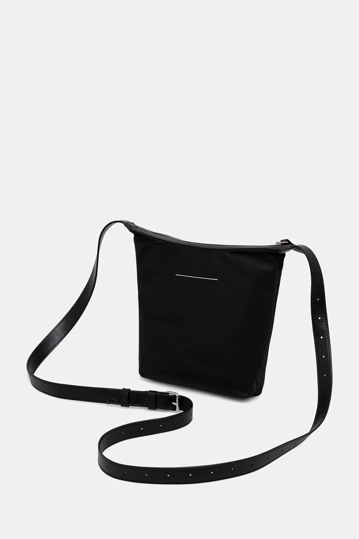Akcesoria MM6 Maison Margiela torebka crossbody damska SB6WG0026.P9062 czarny