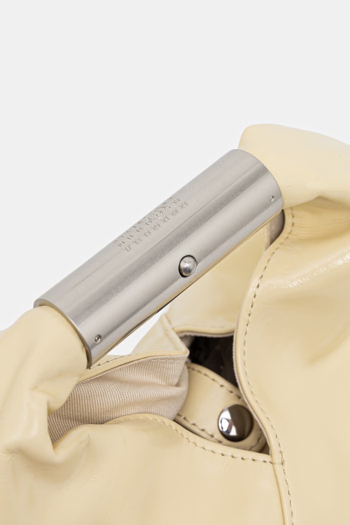 MM6 Maison Margiela torebka crossbody damska skórzana beżowy SB6WD0042.P7560