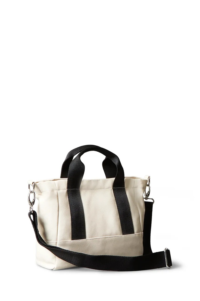 Calvin Klein Jeans kabelka detská IU0IU00697.PPY2 béžová SS26