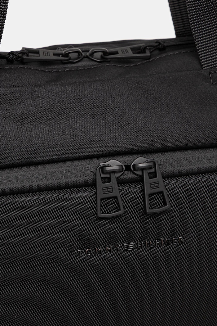 Tommy Hilfiger geantă 51 x 42 x 5 cm negru AM0AM14036