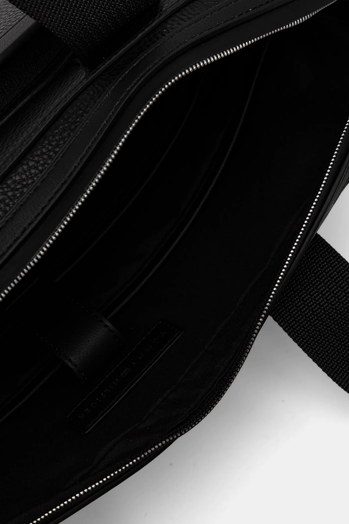 Tommy Hilfiger geantă 37 x 26 x 6 cm negru AM0AM13987