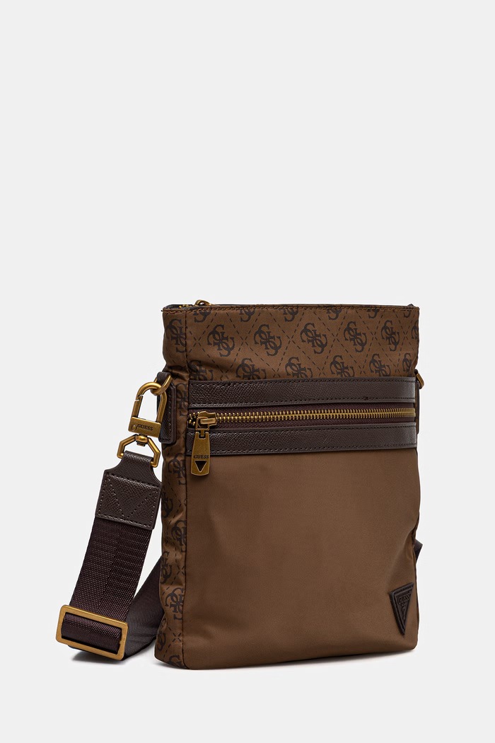 Guess mala torba za muškarce BERLIN HMBENP.P6123 smeđa SS26