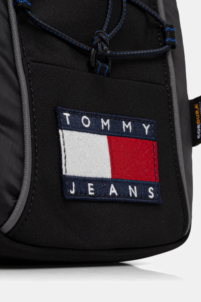 Σακίδιο Tommy Jeans μαύρο AM0AM13882