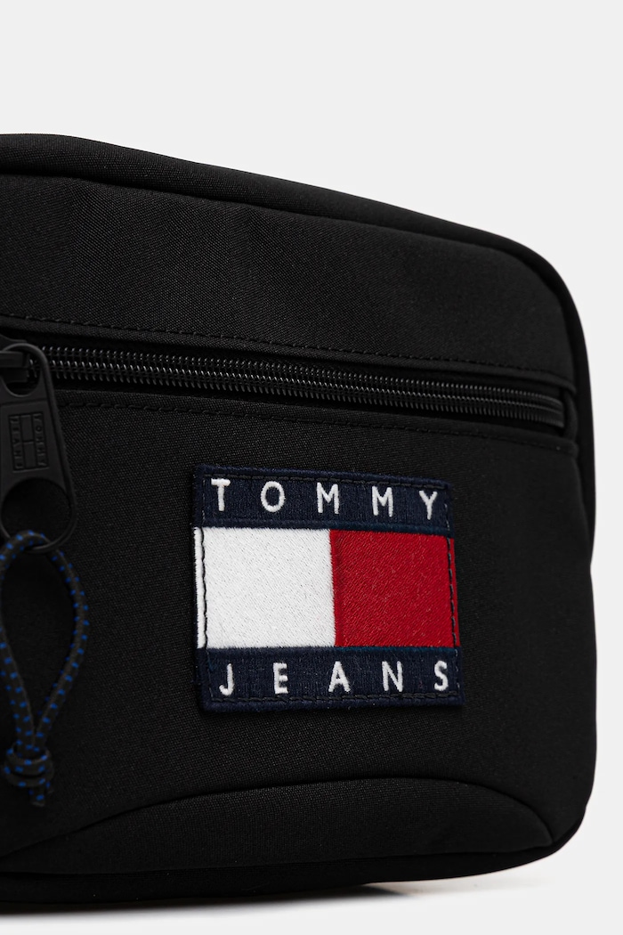 Σακίδιο Tommy Jeans μαύρο AM0AM13872