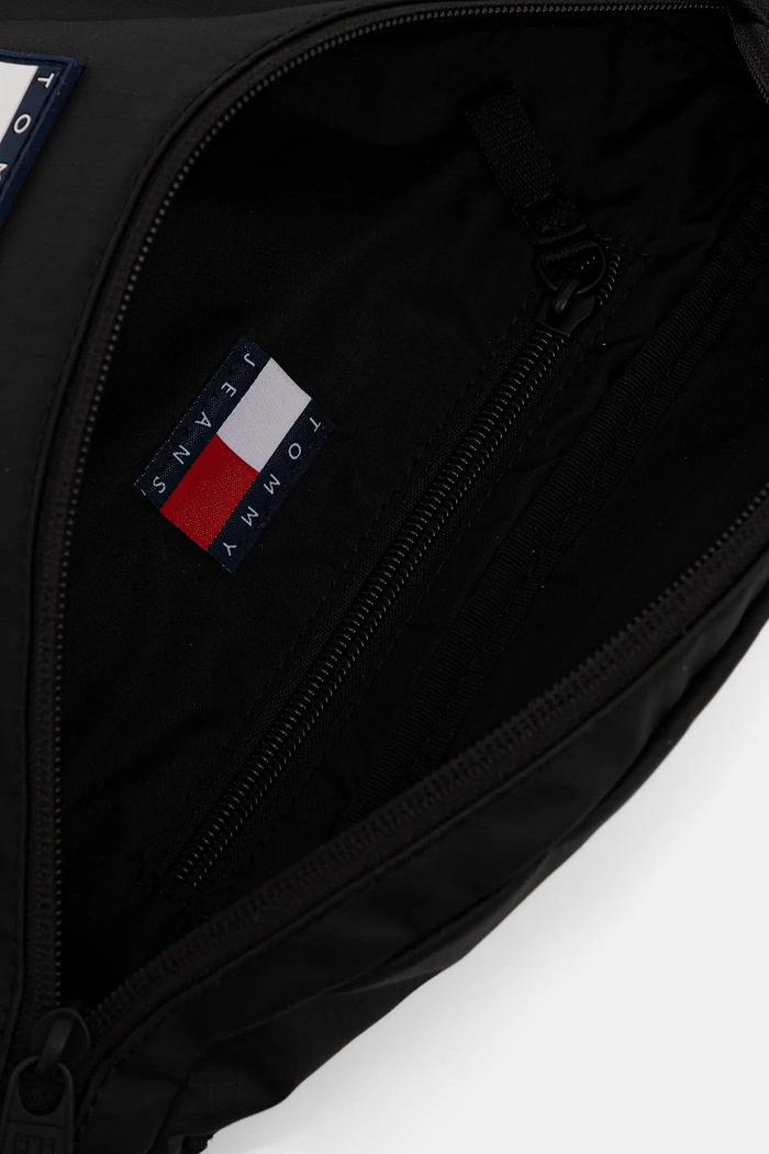 Tommy Jeans övtáska AM0AM13873 fekete