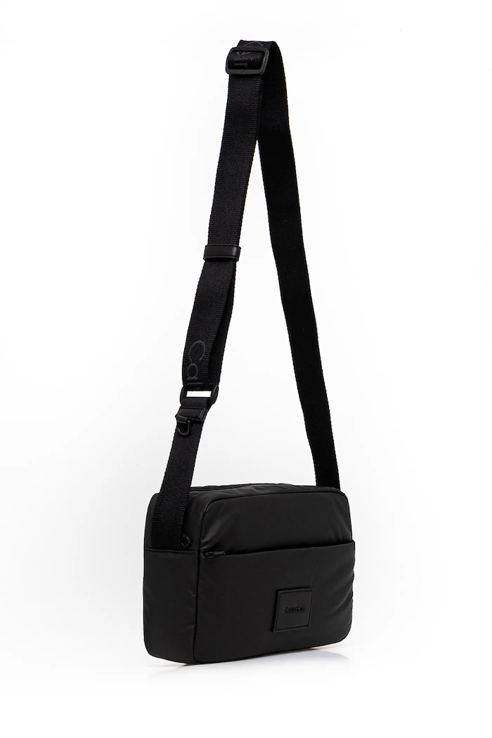 Calvin Klein saszetka LV04D3199G czarny SS26
