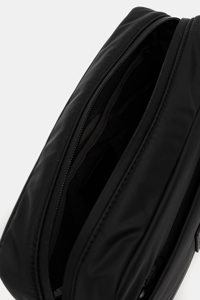 Calvin Klein saszetka LV04D3199G czarny