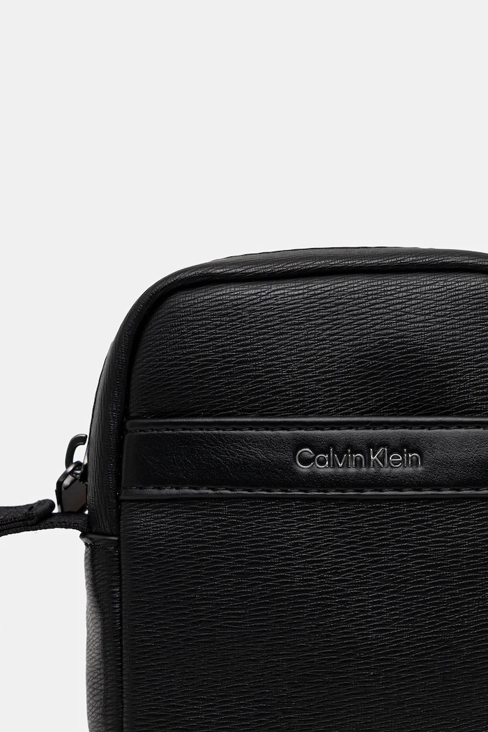 Calvin Klein saszetka czarny LV04D3322G