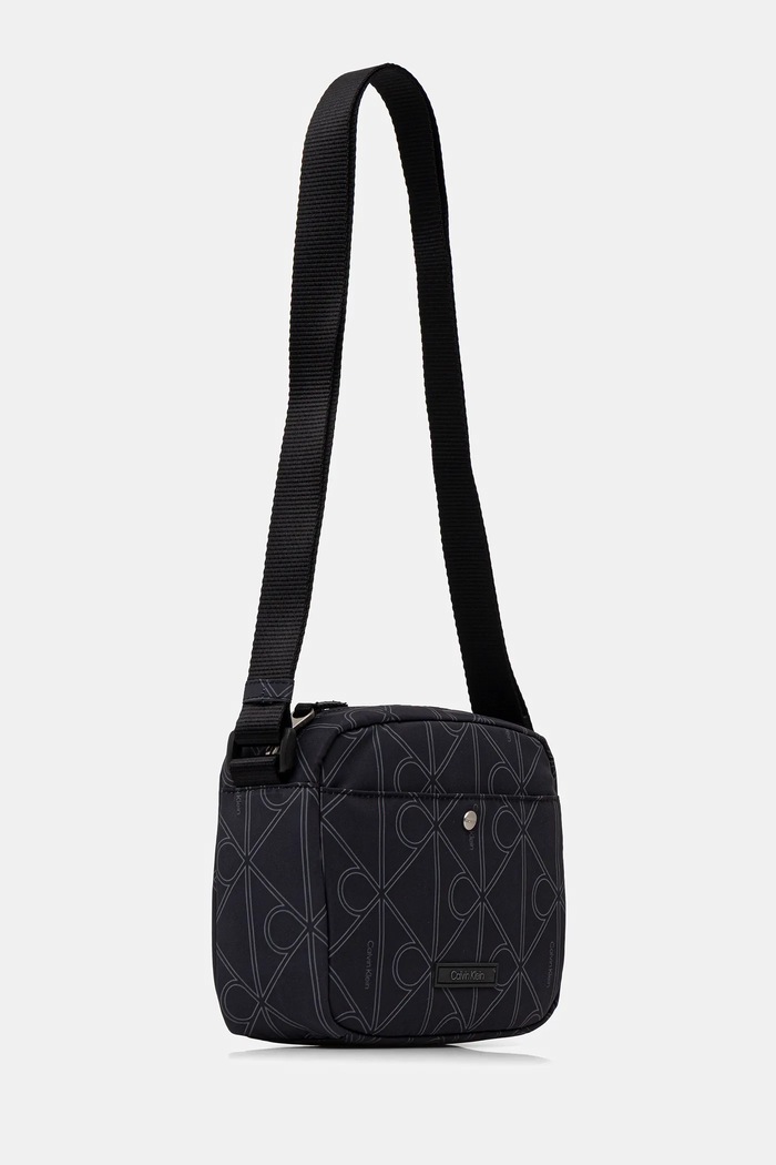 Taštička Calvin Klein LV04D3350G černá SS26