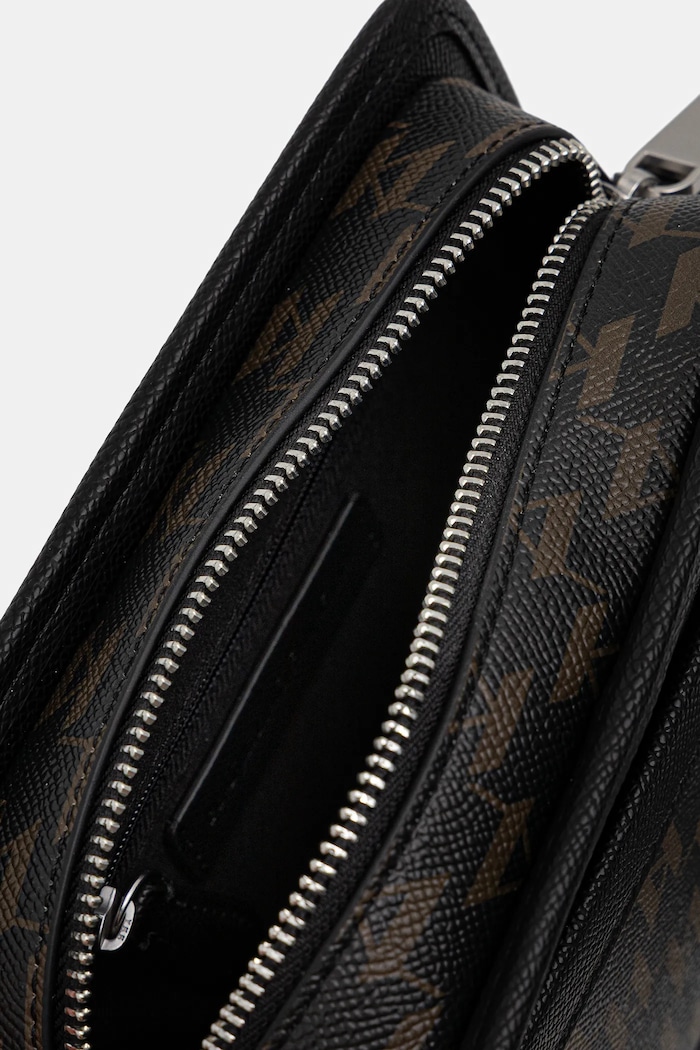 Karl Lagerfeld táska K/MONOGRAM B1M30223