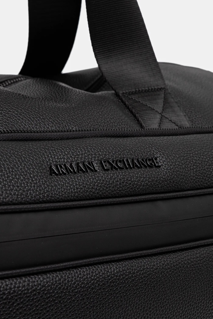 Dodatki Armani Exchange torba moška XM002031.AF19929 črna