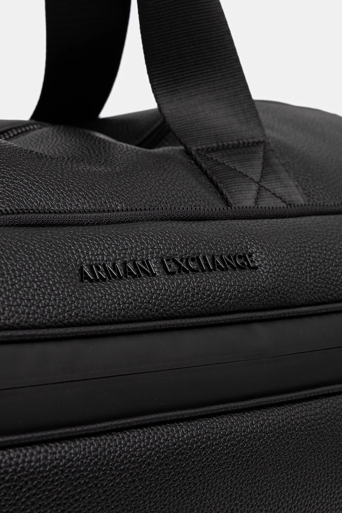 Dodatki Armani Exchange torba moška XM002031.AF19929 črna