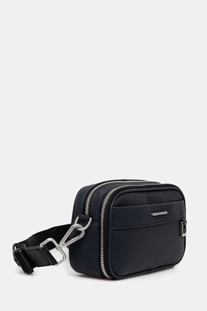 Dodatki Armani Exchange torbica moška iz umetnega usnja XM002038.AF19931 mornarsko modra