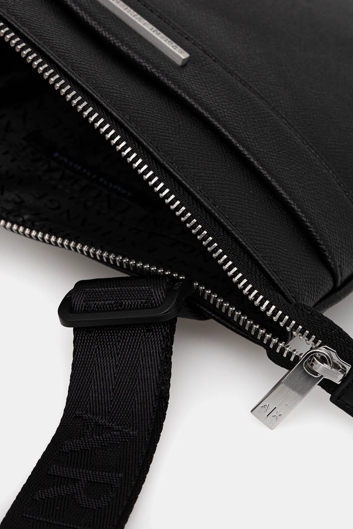 Torba Armani Exchange XM002039.AF19931 crna