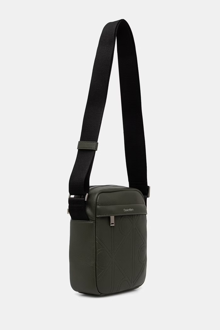 Calvin Klein taška přes rameno pánská z imitace kůže LV04D3331G zelená SS26