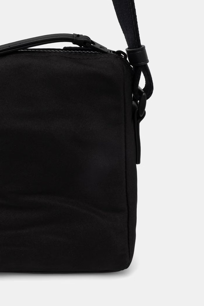 Doplnky Calvin Klein vrecko pánske LV04D3366G čierna