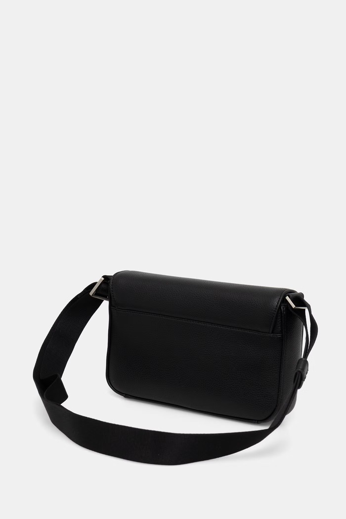 Doplnky Calvin Klein vrecko dámske z imitácie kože LV04D3327G čierna