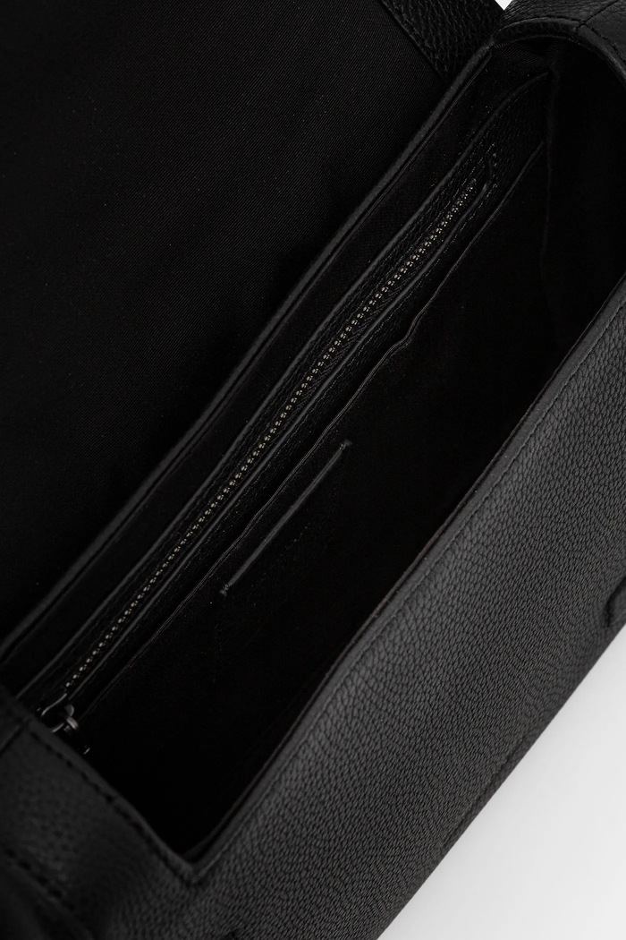 Kožna torbica Calvin Klein LV04D3162G crna