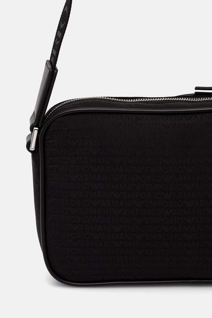 Doplnky Malá taška Emporio Armani EM005399.AF14637 čierna