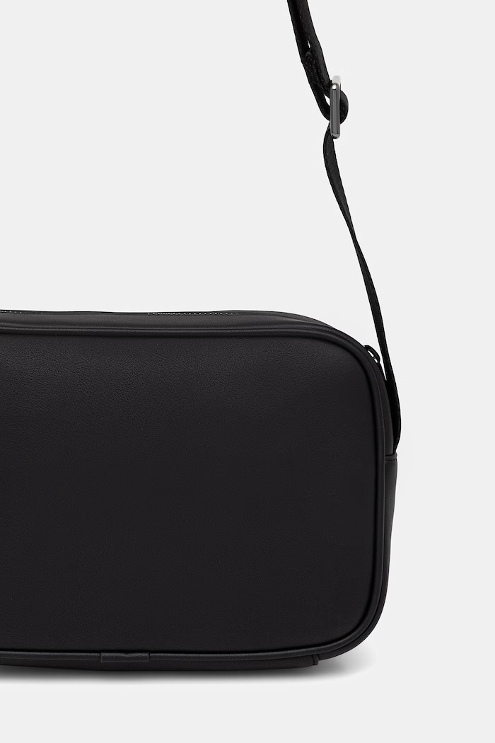 Accesorii Tommy Hilfiger borsetă pentru bărbați, cu imitație de piele AM0AM14096 negru