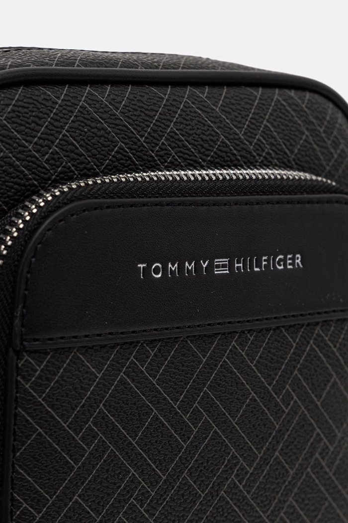 Tommy Hilfiger vrecko pánske čierna AM0AM14138