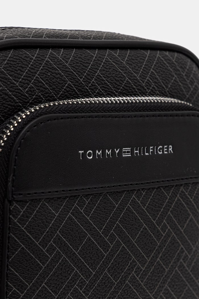 Tommy Hilfiger vrecko pánske čierna AM0AM14138