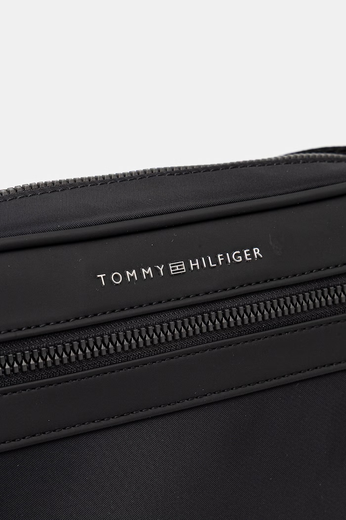 Tommy Hilfiger taška cez rameno pánska čierna AM0AM14152