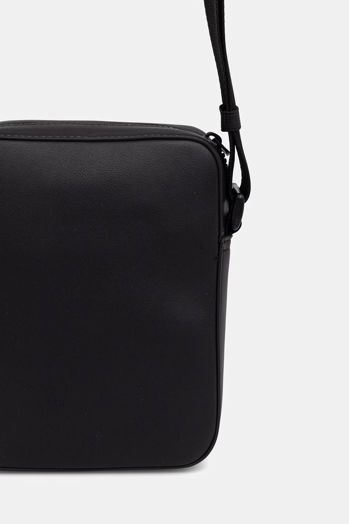 Kiegészítők Tommy Hilfiger Válltáska férfi AM0AM14156 fekete