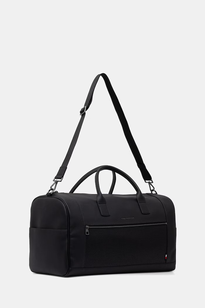 Tommy Hilfiger τσάντα AM0AM14097 μαύρο SS26