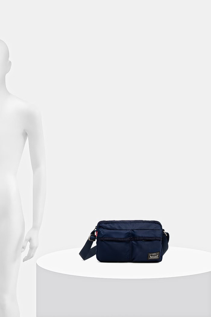 Malá taška Levi's MISSION BAY CROSSBODY 004C4.0005