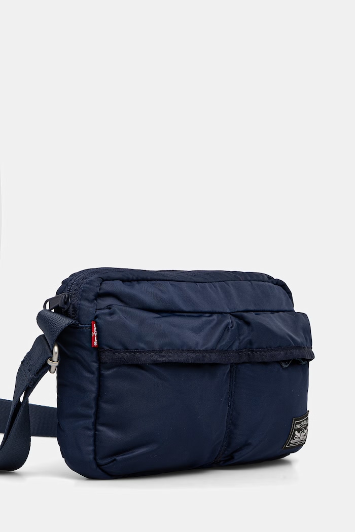 Malá taška Levi's MISSION BAY CROSSBODY 004C4.0005 tmavomodrá SS26