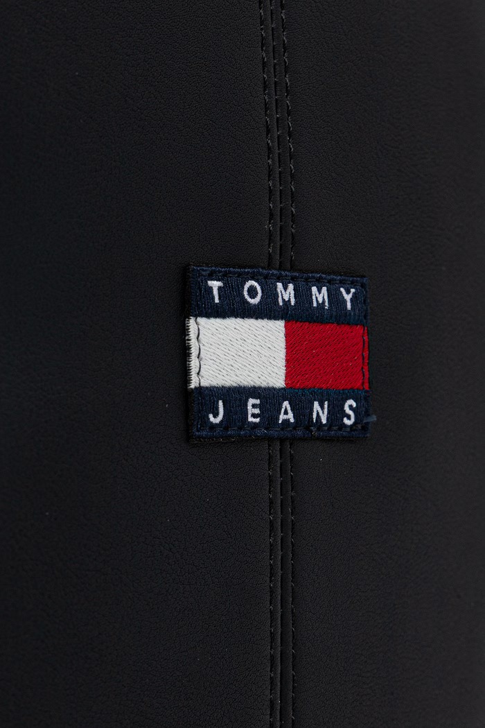 Tommy Jeans чанта за рамо мъжка от имитация на кожа AM0AM14292 черен