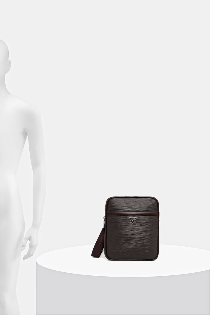 Guess taška cez rameno pánska z imitácie kože MILANO HMMIPW.P6223