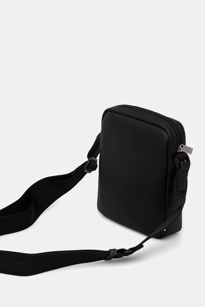 Accesorii BOSS borsetă de umăr pentru bărbați 50562918 negru